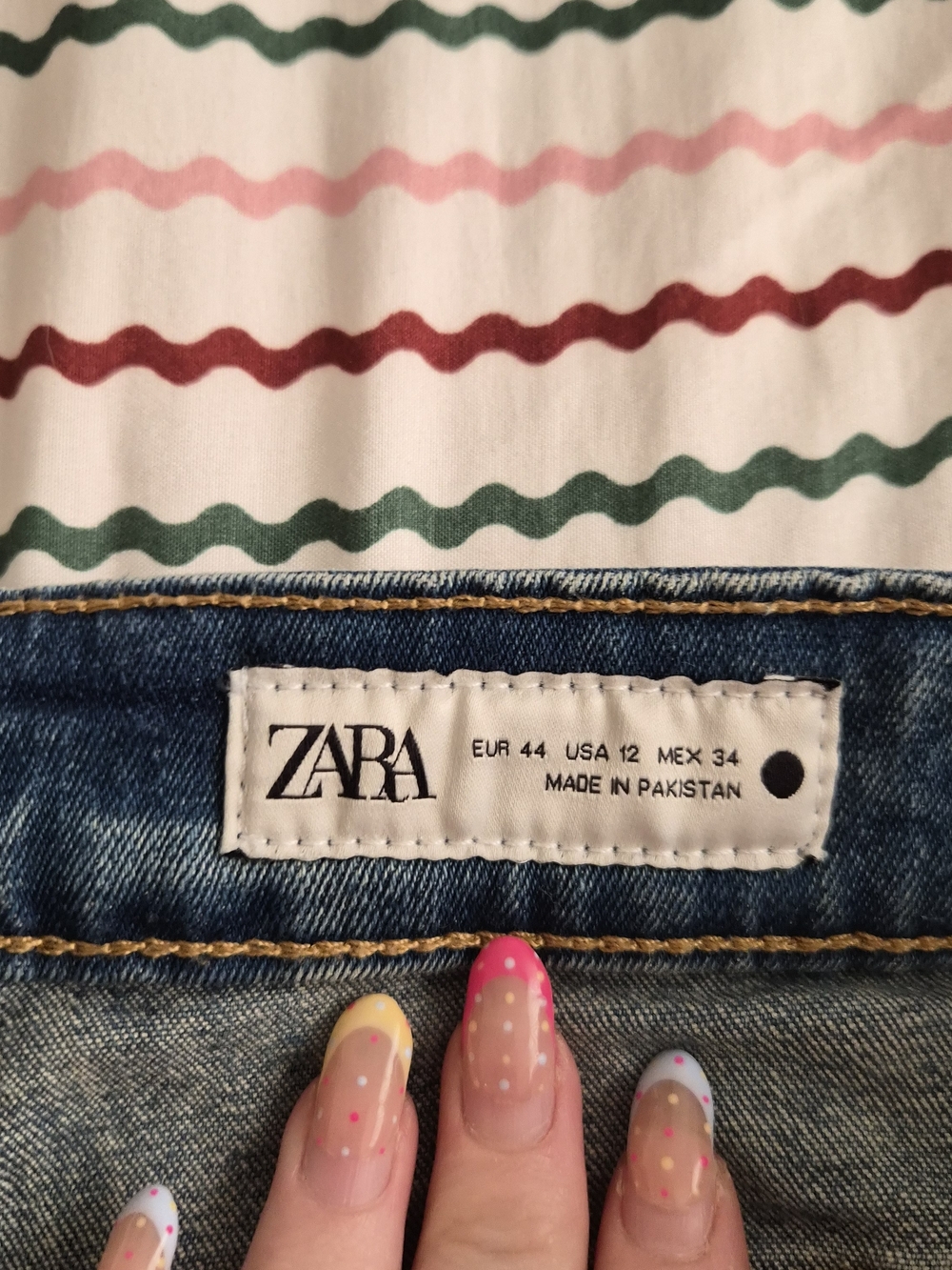ZARA Women’s Light Blue Denim Jeans - Classic Stitching